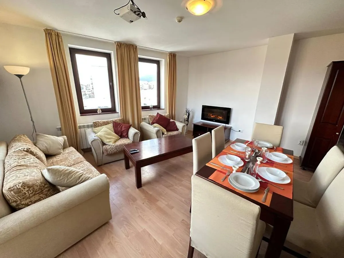 2Br Mountain View Apartment - 250Mbps Wifi Bansko